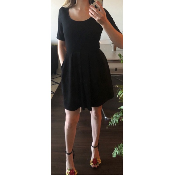 Lush Dresses & Skirts - Lush Dress w/ Pockets!